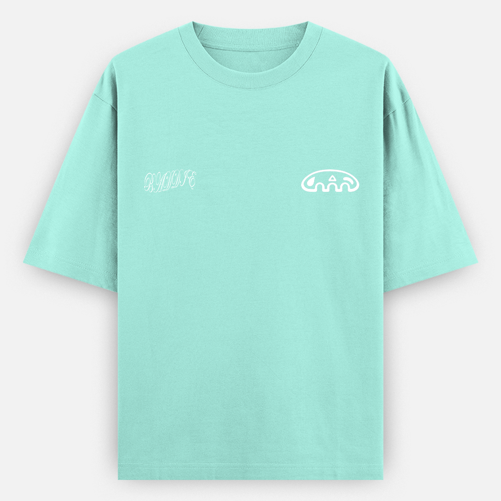 SUMMER BADDIE Unisex Oversized T-Shirt